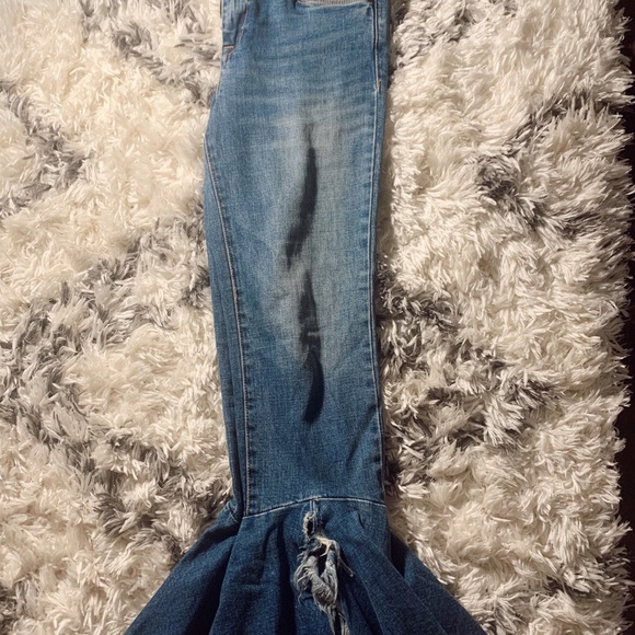 Adorable jeans - Picture 2 of 3